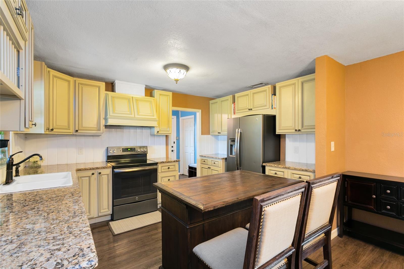 Image 13 of 38 For 1412 Cypress Avenue