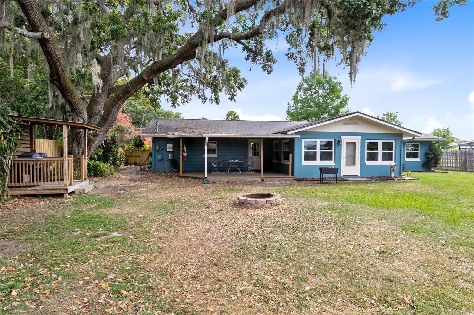 Image 27 of 38 For 1412 Cypress Avenue