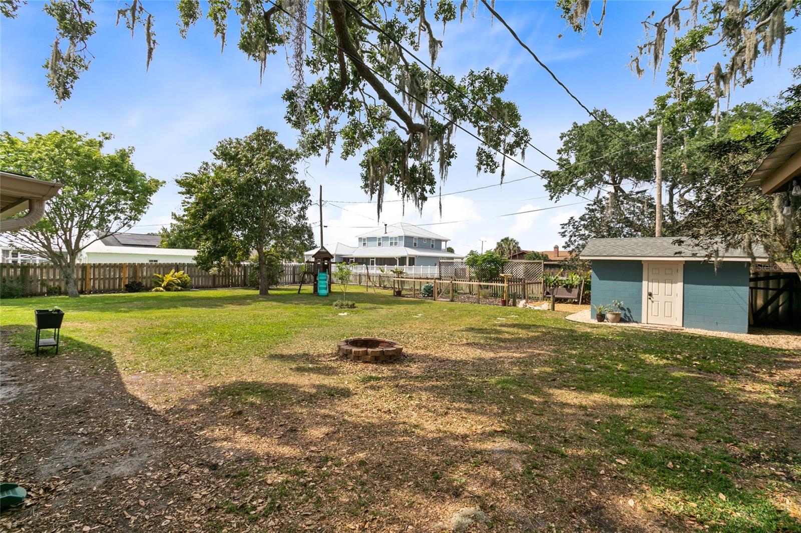 Image 29 of 38 For 1412 Cypress Avenue