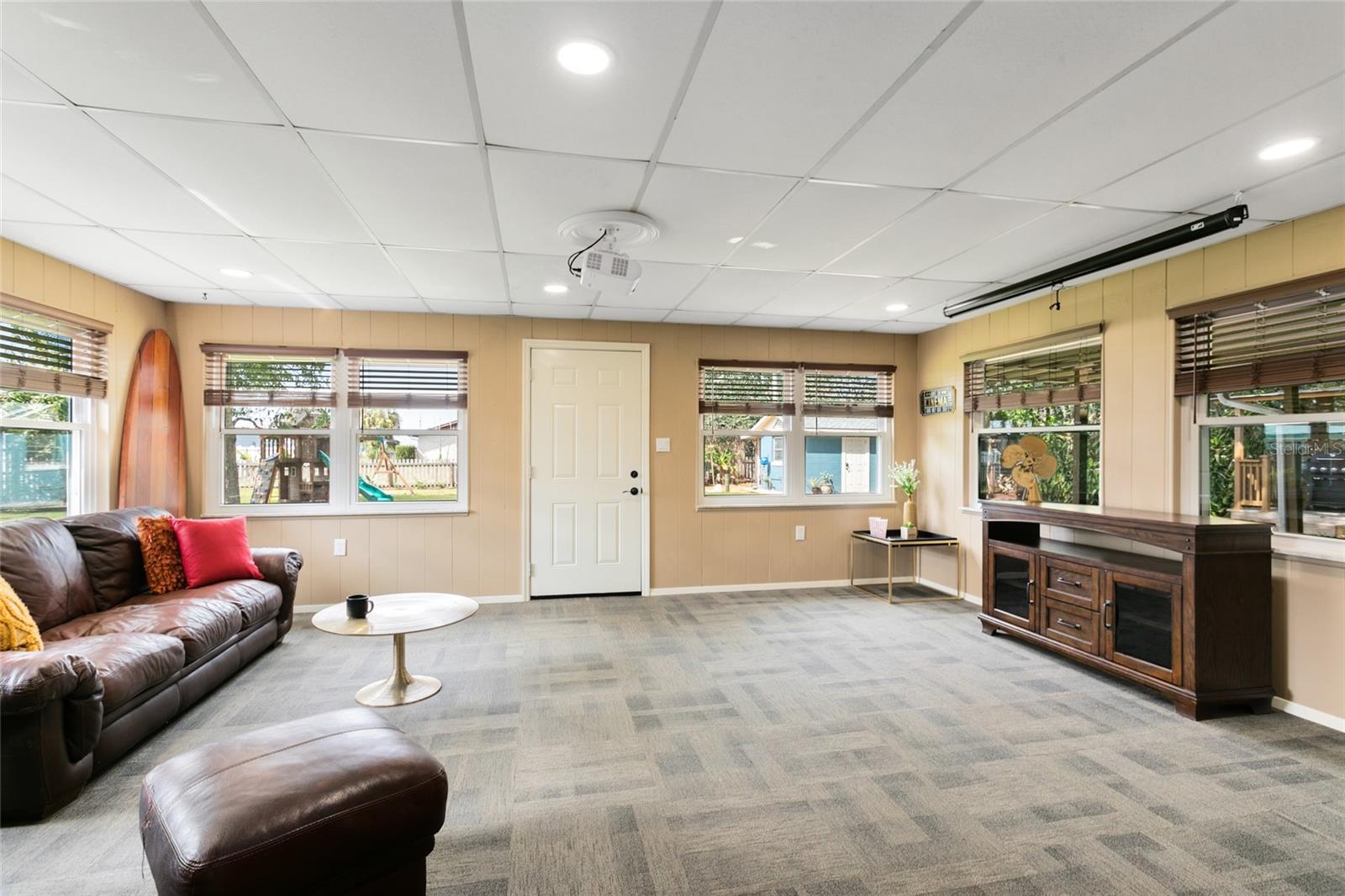 Image 9 of 38 For 1412 Cypress Avenue