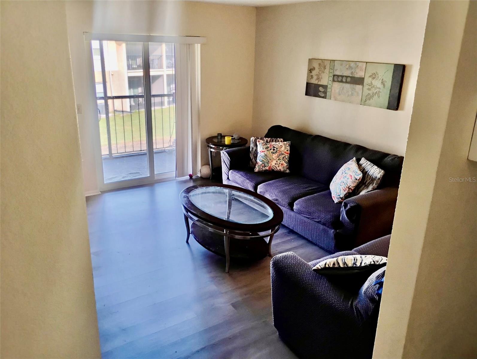 Image 3 of 25 For 9942 Turf Way 7