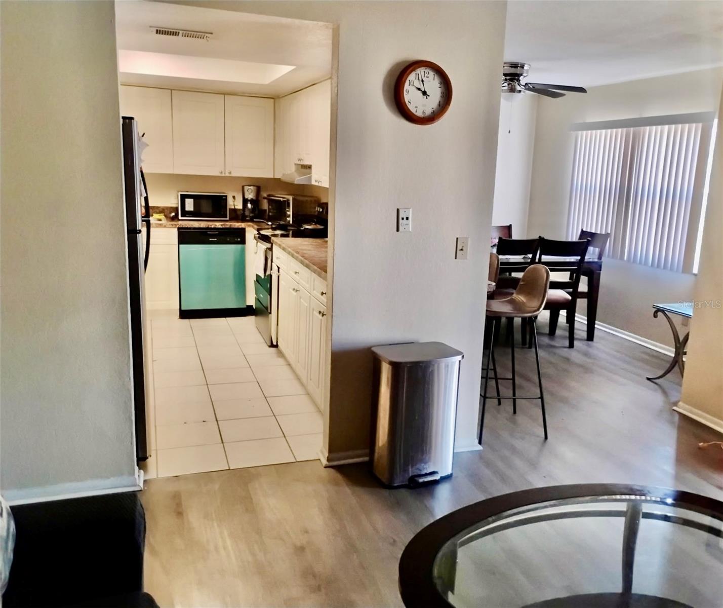 Image 9 of 25 For 9942 Turf Way 7