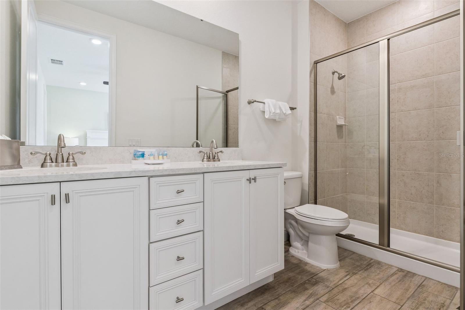 Image 15 of 55 For 2933 Caribbean Soul Drive