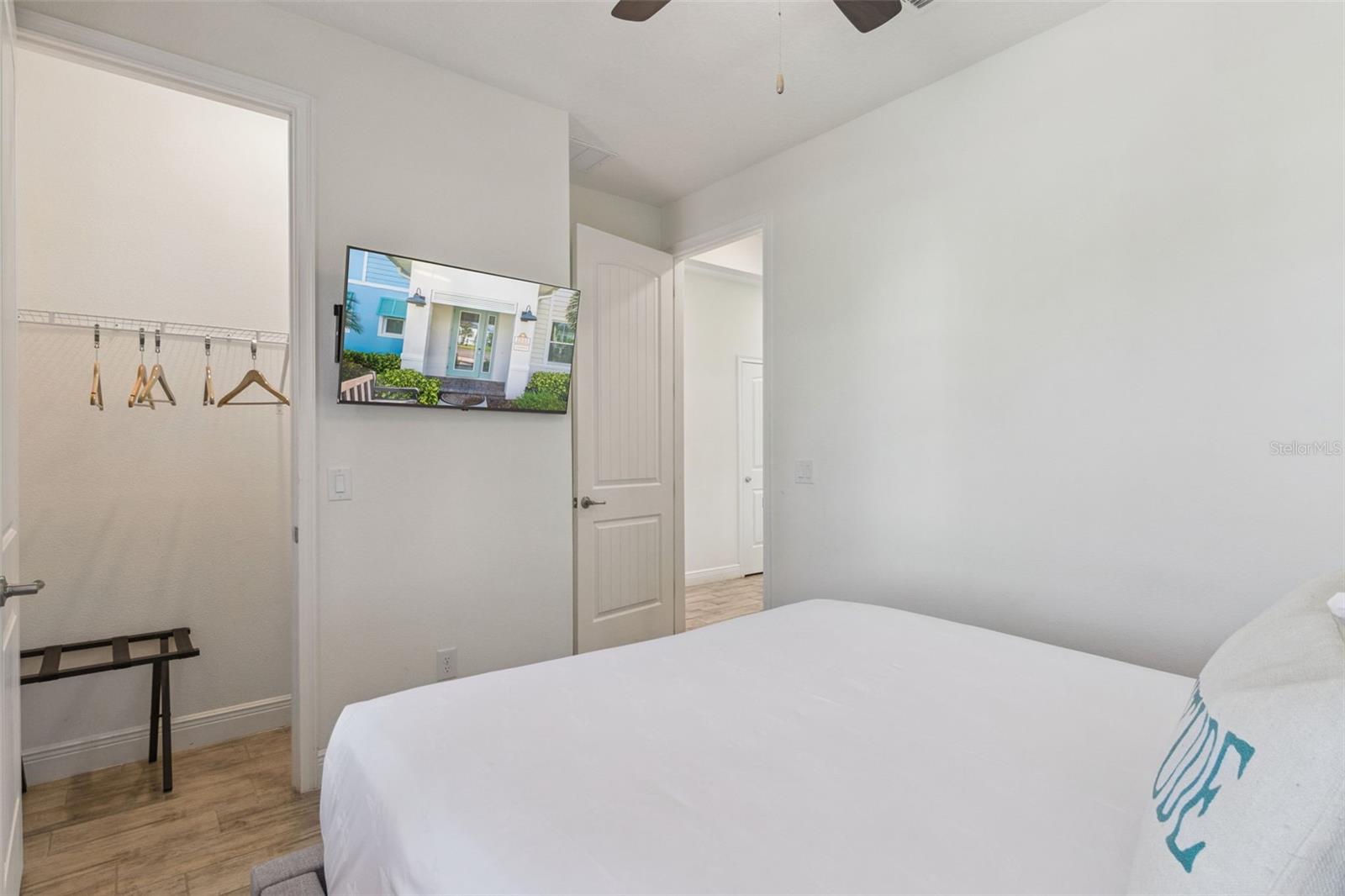 Image 22 of 55 For 2933 Caribbean Soul Drive