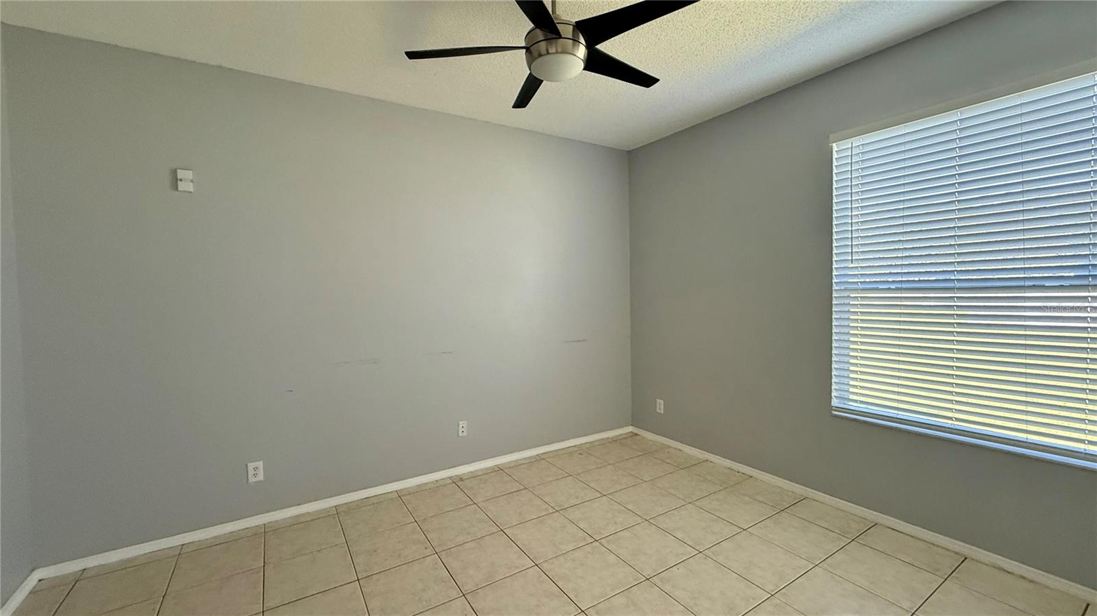 Image 8 of 21 For 13156 Summerton Drive