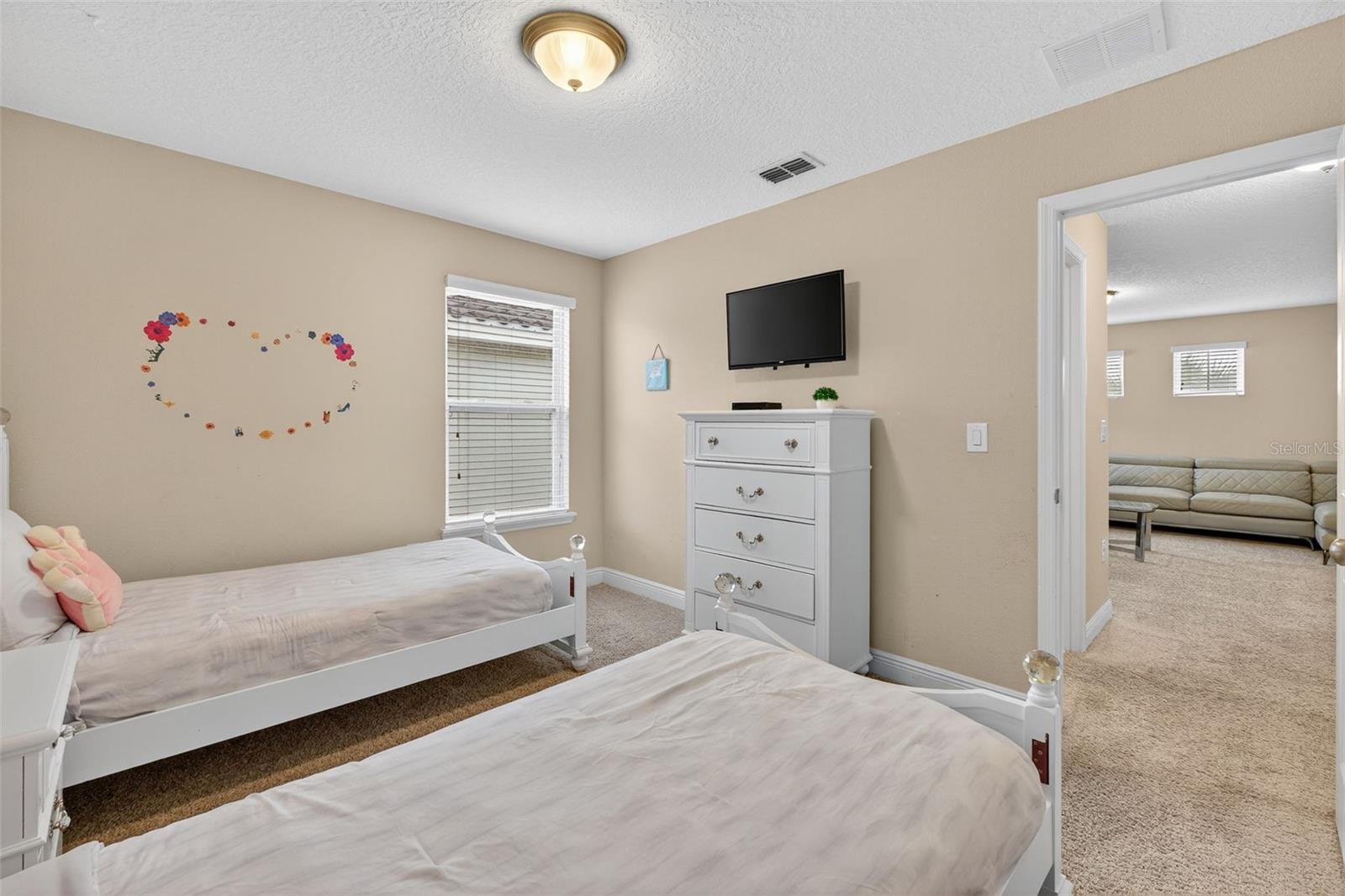 Image 40 of 50 For 5303 Wildwood Way