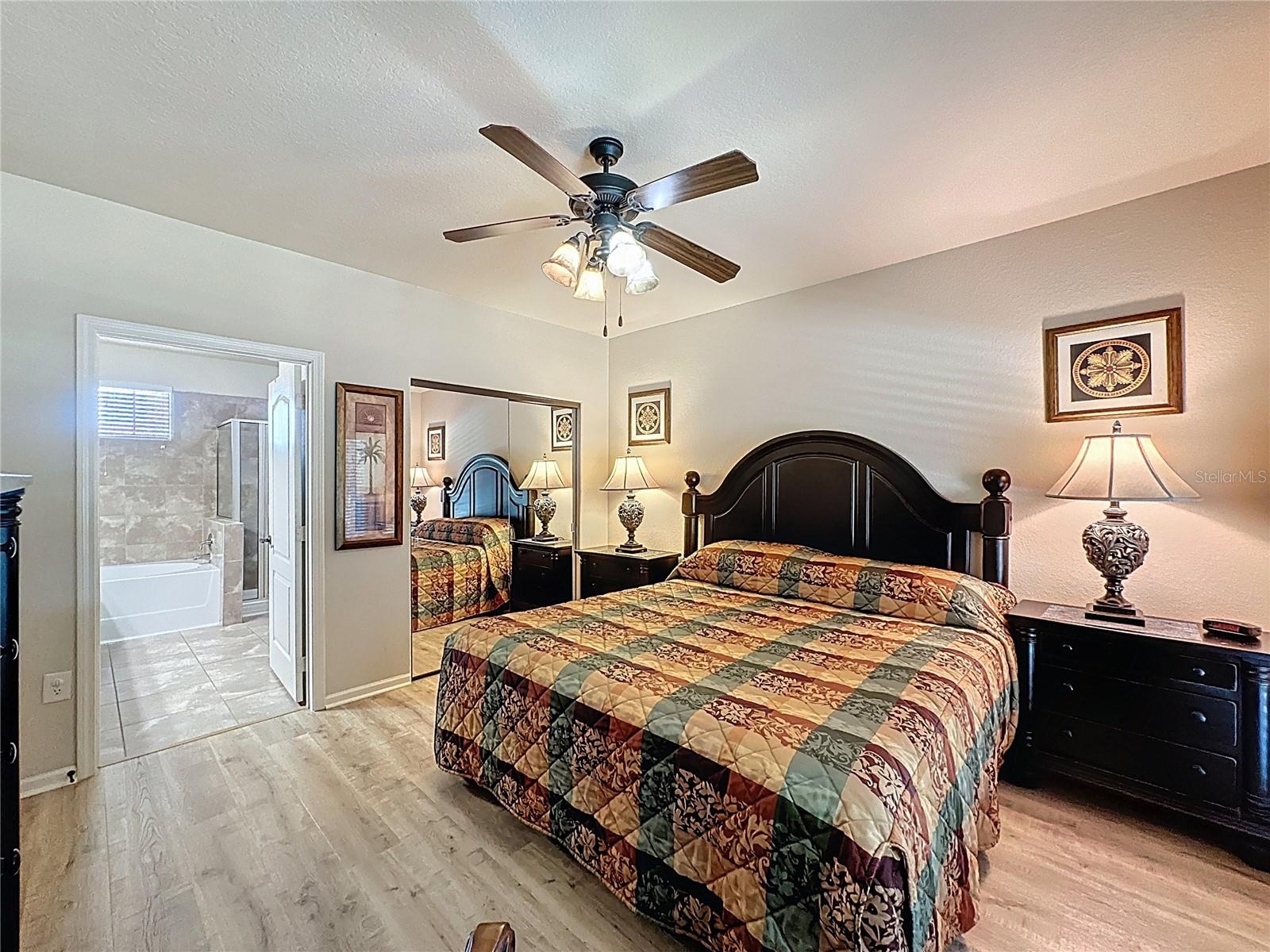 Image 26 of 44 For 902 Charo Parkway 622