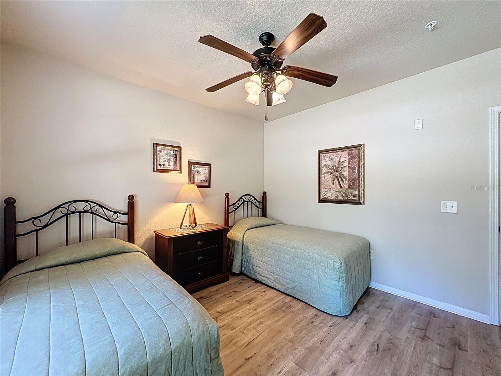 Image 36 of 44 For 902 Charo Parkway 622