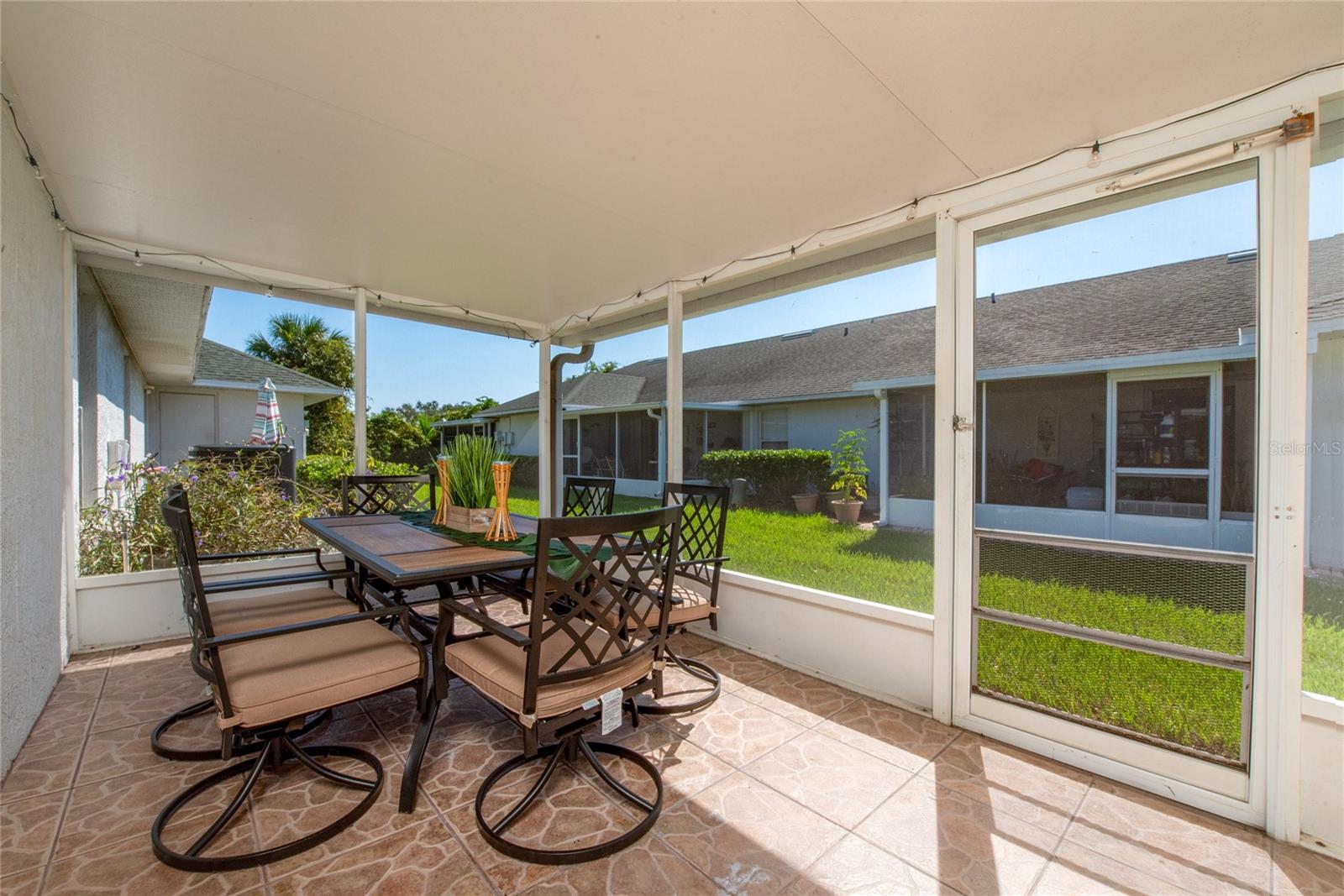 Image 28 of 31 For 2406 Kam Court