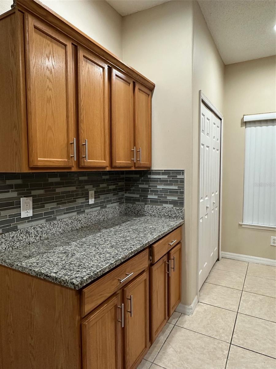 Image 15 of 44 For 14873 Huntcliff Park Way
