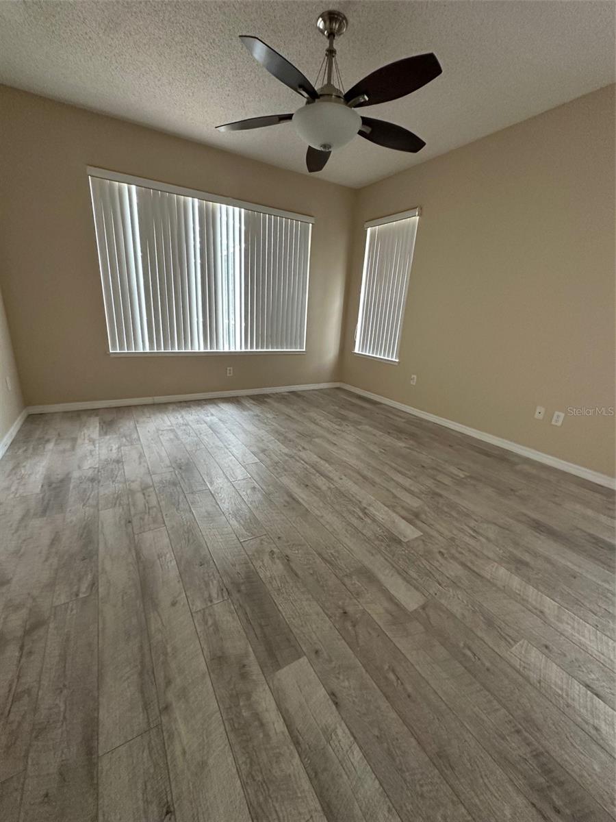 Image 30 of 44 For 14873 Huntcliff Park Way