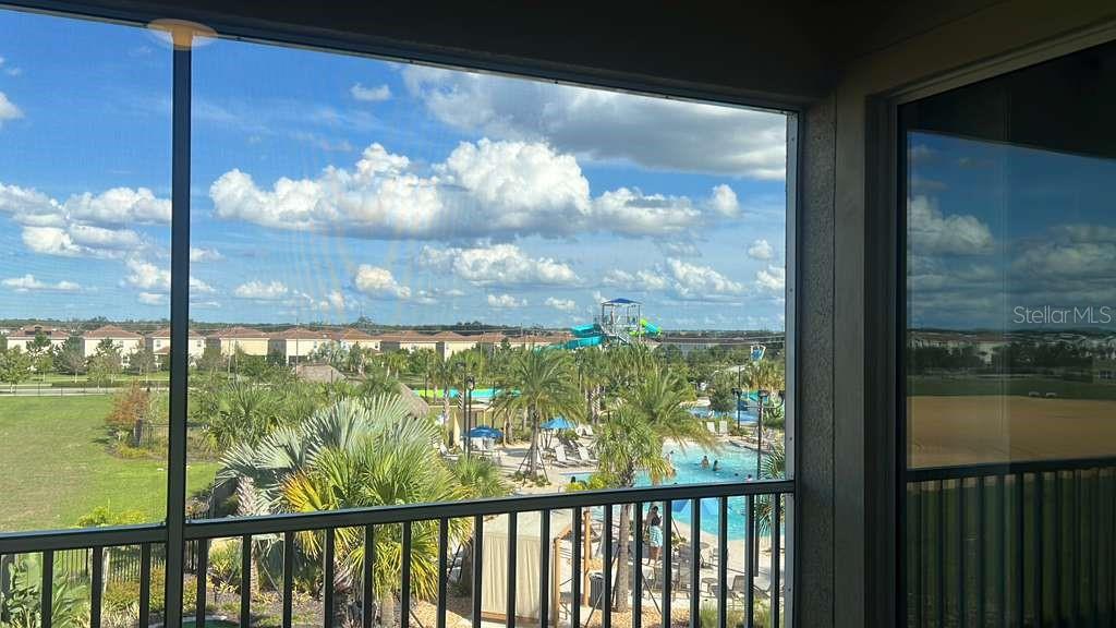 Image 11 of 11 For 1041 Splash Shot Place 1041