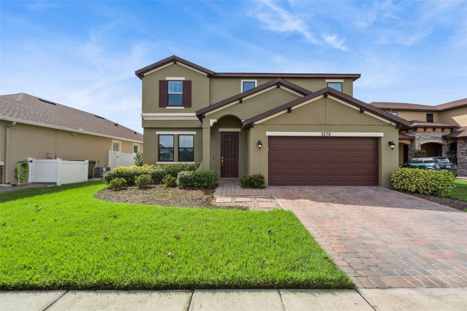 Image 3 of 51 For 3378 Puxton Drive