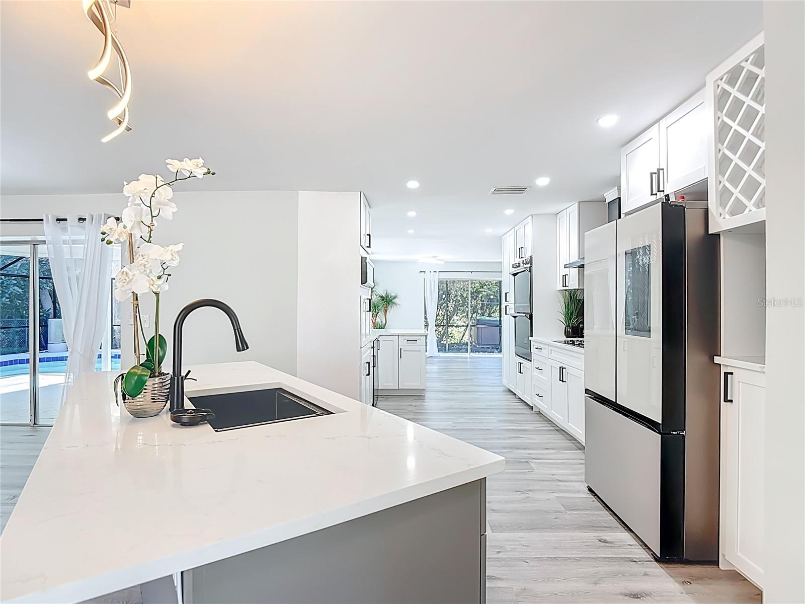 Image 21 of 100 For 620 Barfield Drive