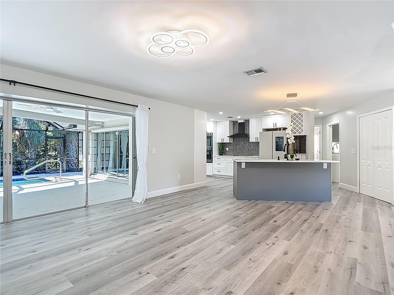 Image 32 of 100 For 620 Barfield Drive