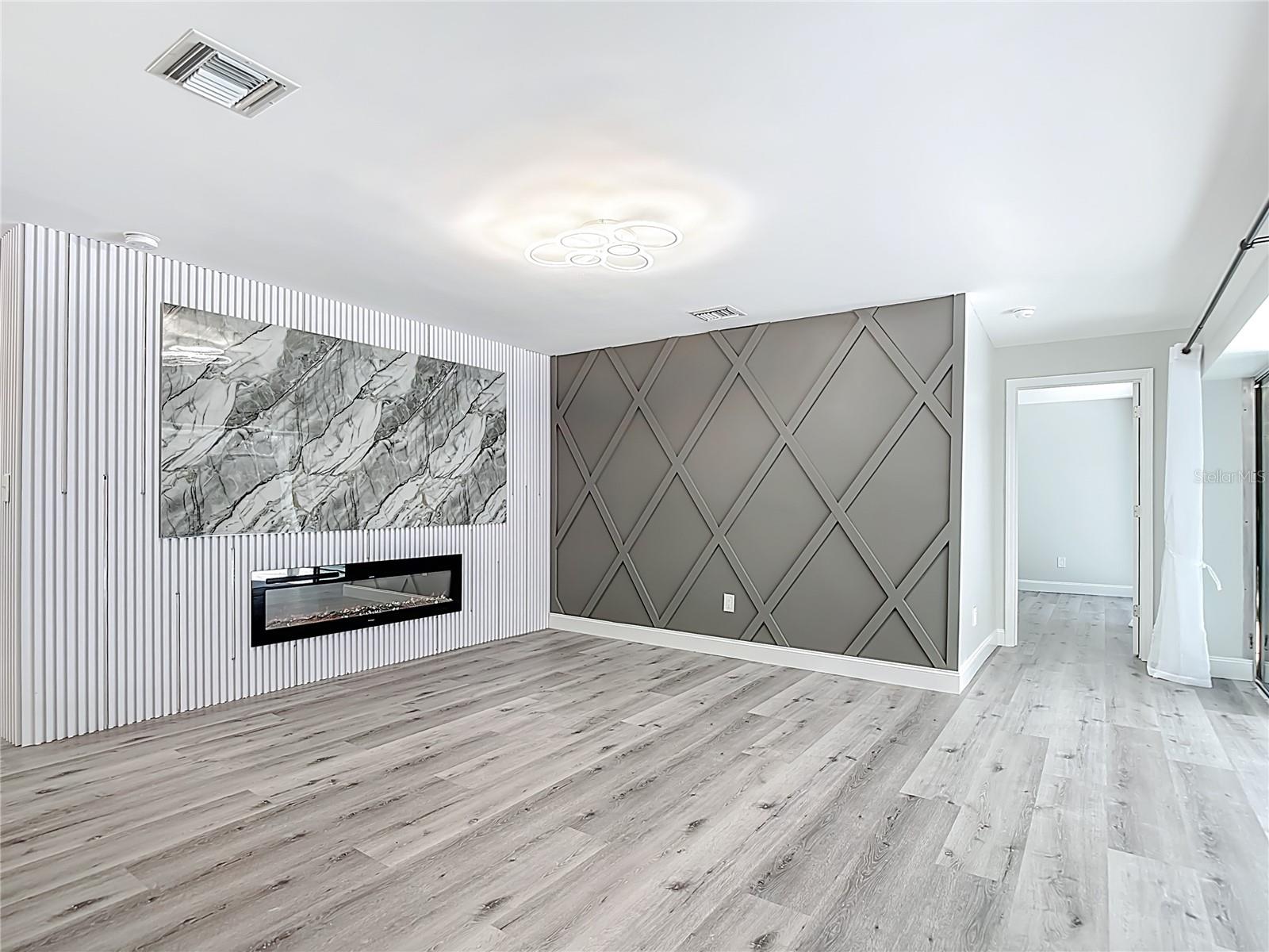 Image 36 of 100 For 620 Barfield Drive