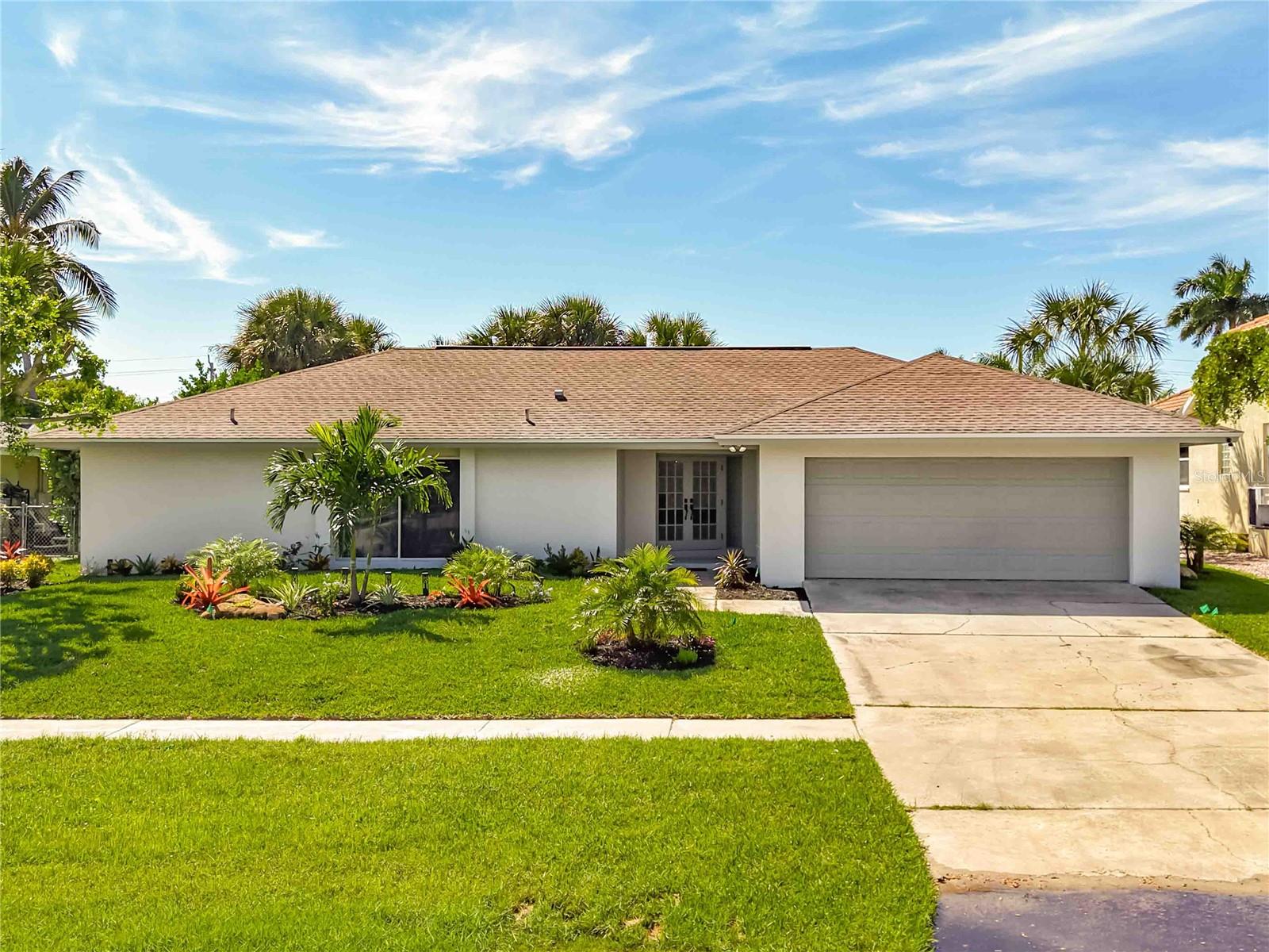 Image 5 of 100 For 620 Barfield Drive