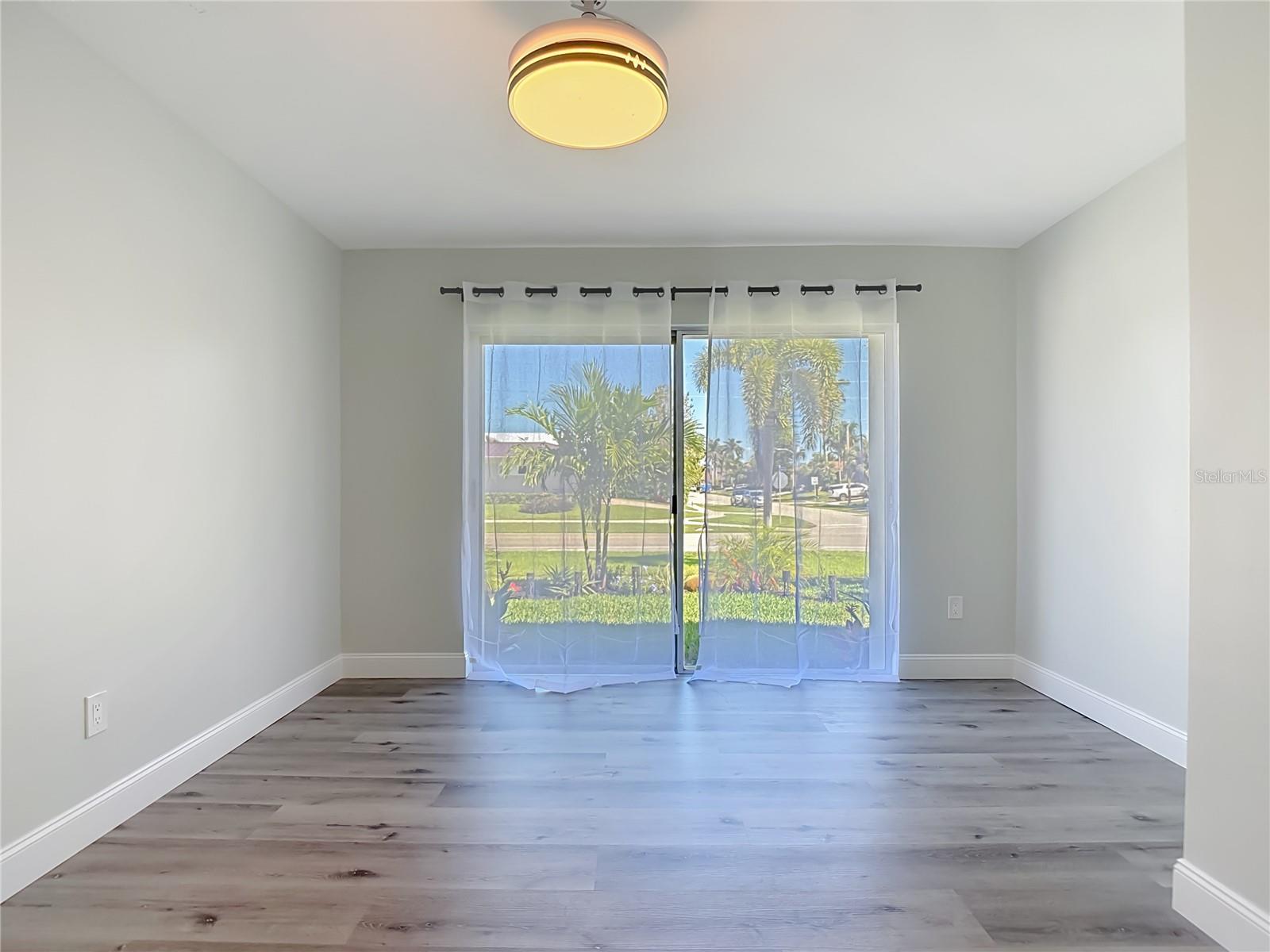 Image 58 of 100 For 620 Barfield Drive