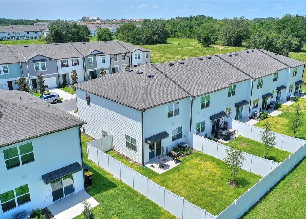 Image 11 of 57 For 1124 Merrill Street