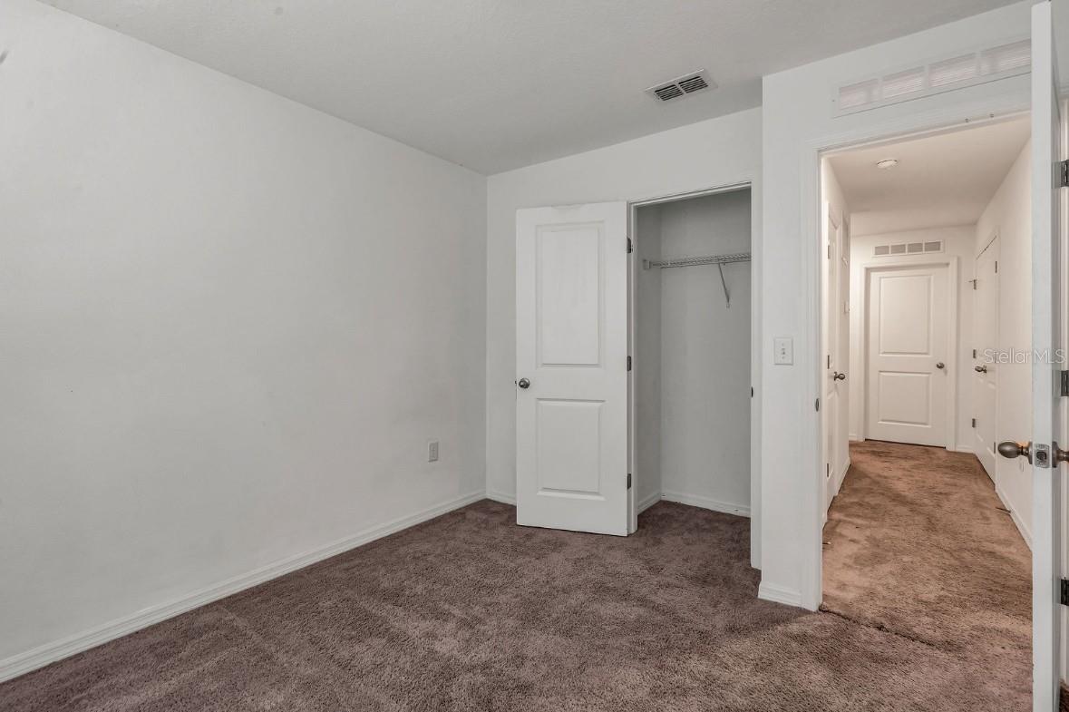 Image 22 of 57 For 1124 Merrill Street