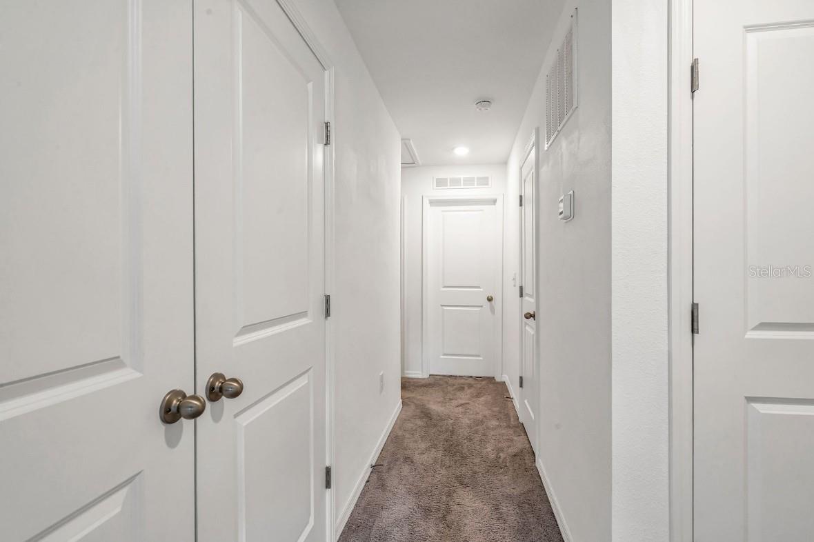 Image 40 of 57 For 1124 Merrill Street