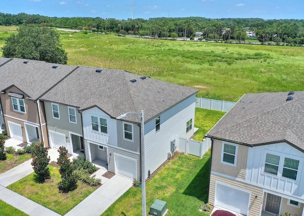 Image 6 of 57 For 1124 Merrill Street