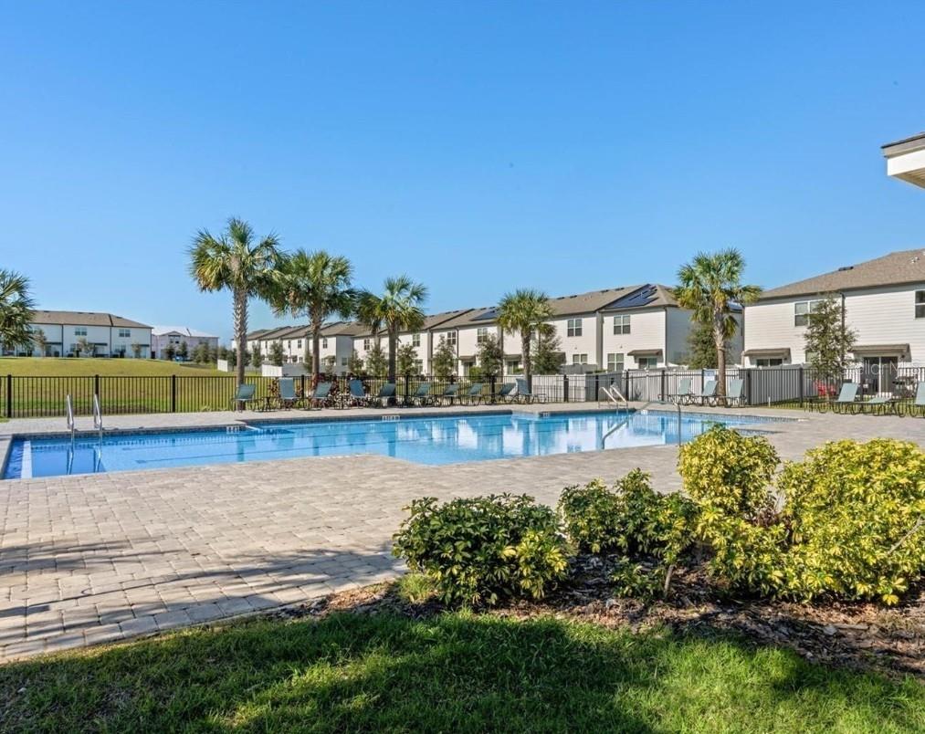 Image 8 of 57 For 1124 Merrill Street