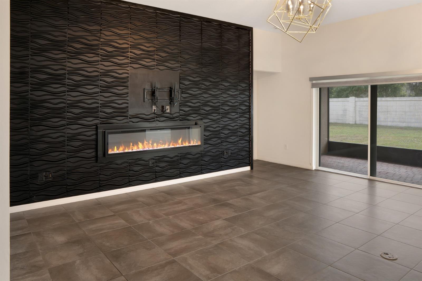 Image 11 of 56 For 3859 Golden Knot Drive