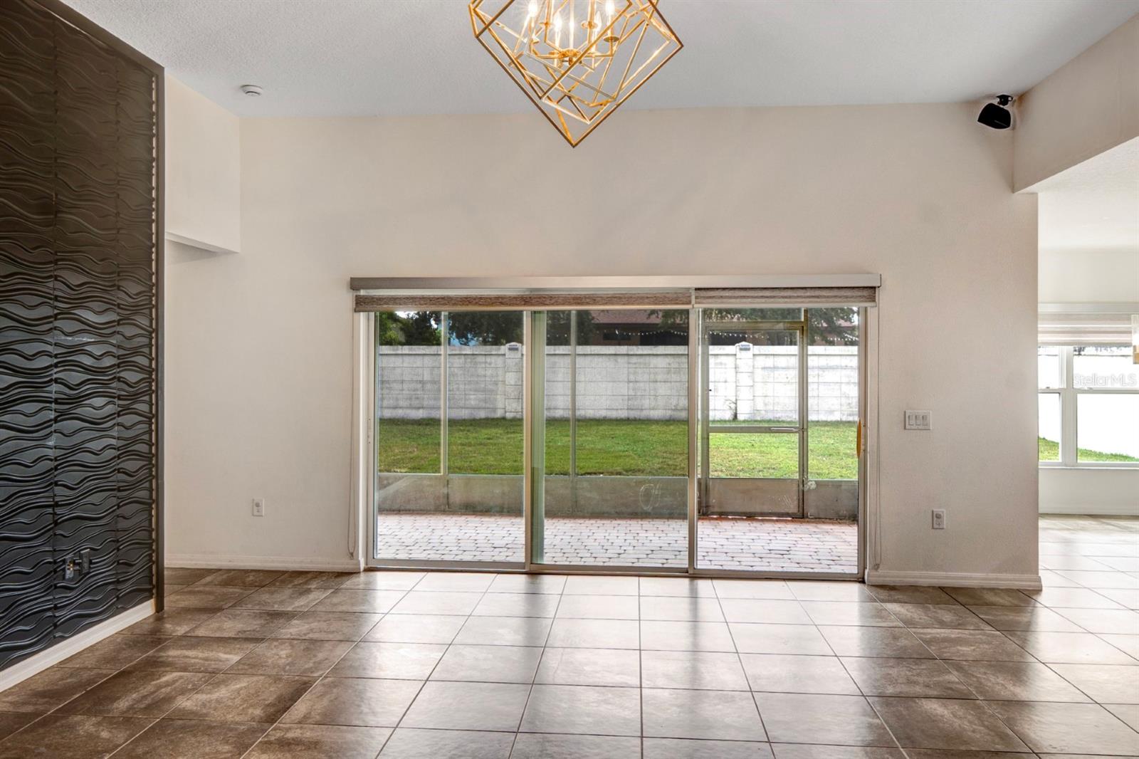 Image 12 of 56 For 3859 Golden Knot Drive