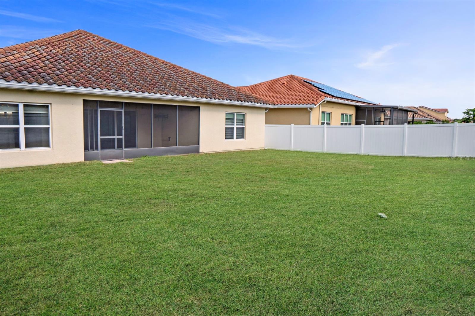 Image 32 of 56 For 3859 Golden Knot Drive