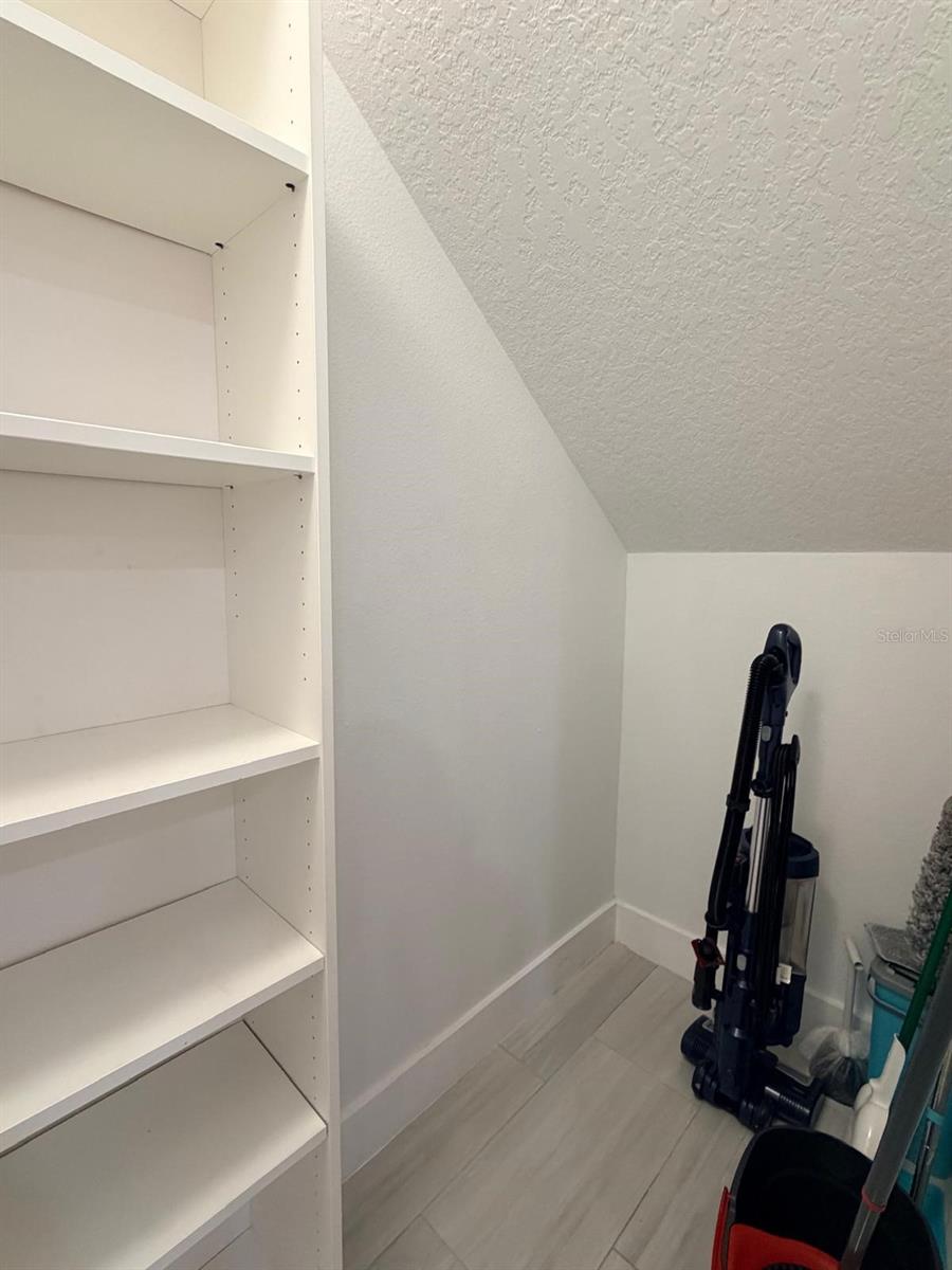 Image 9 of 19 For 13094 Kegan Street