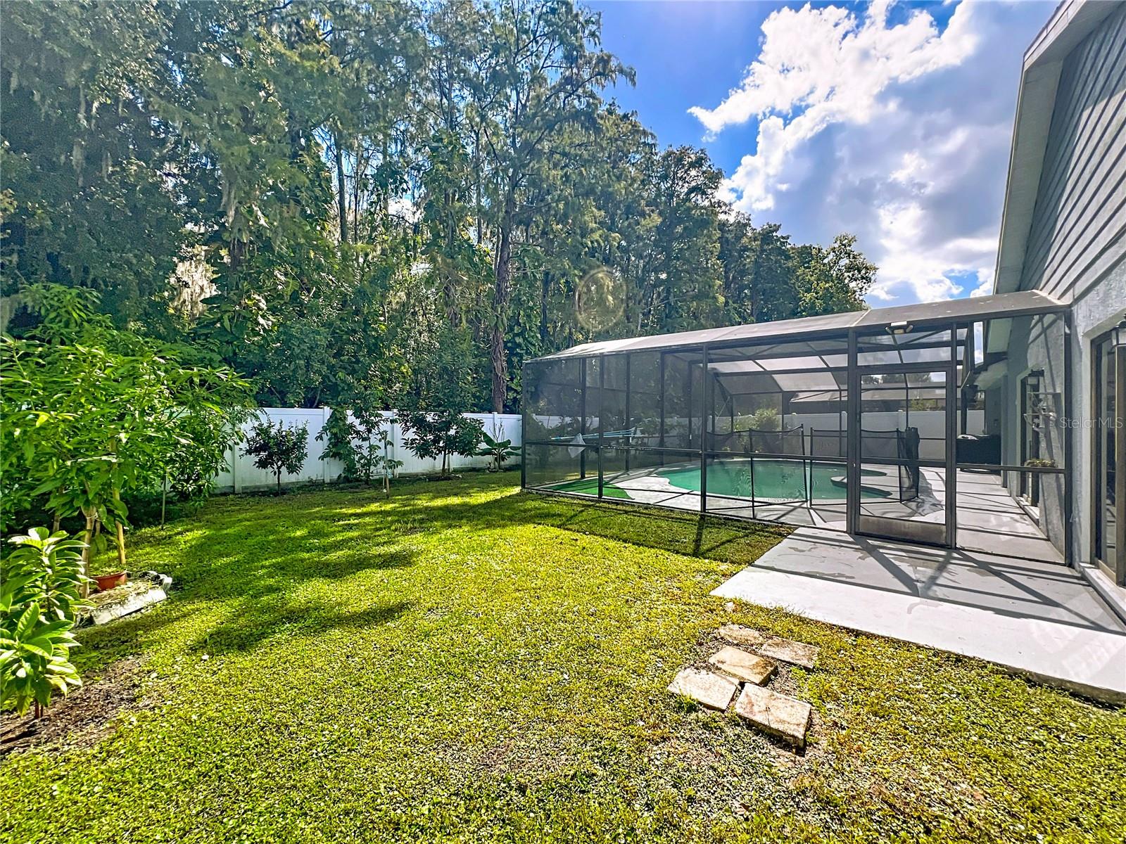 Image 34 of 40 For 830 Vermont Woods Lane
