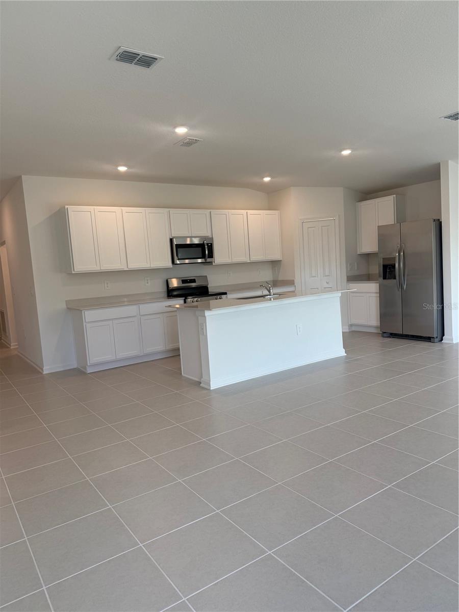 Image 4 of 18 For 2762 Pennachio