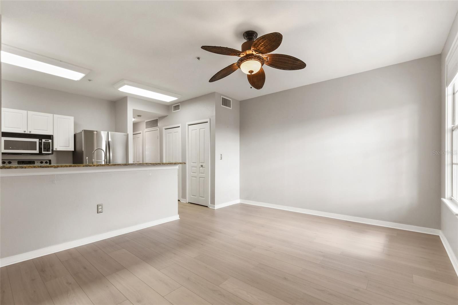 Image 15 of 35 For 600 Market St  340