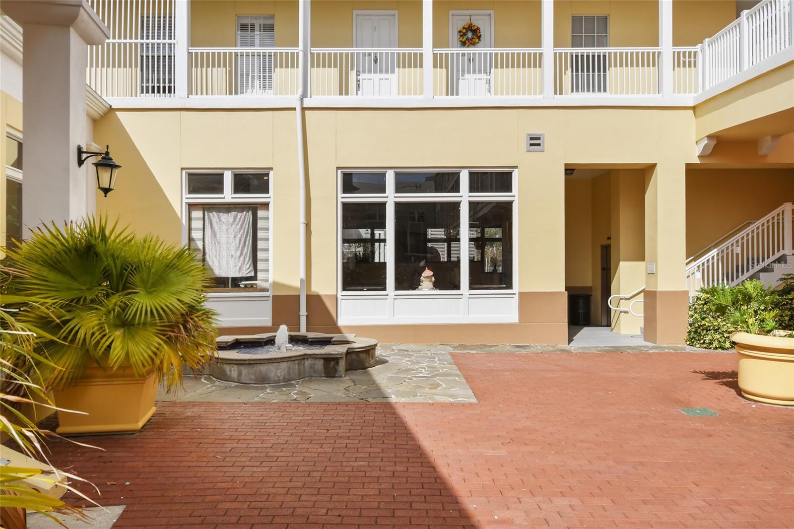 Image 29 of 35 For 600 Market St  340