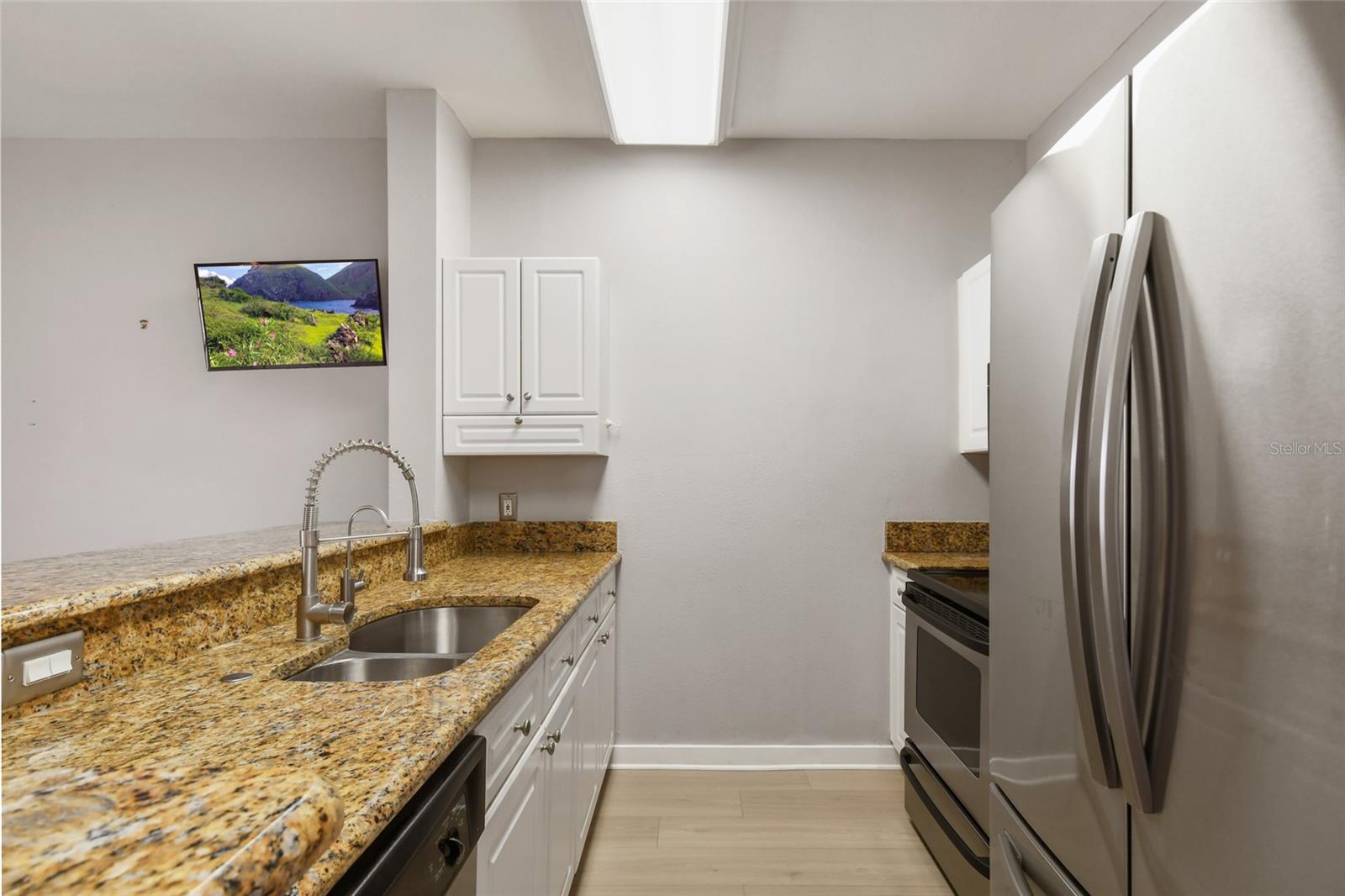 Image 9 of 35 For 600 Market St  340