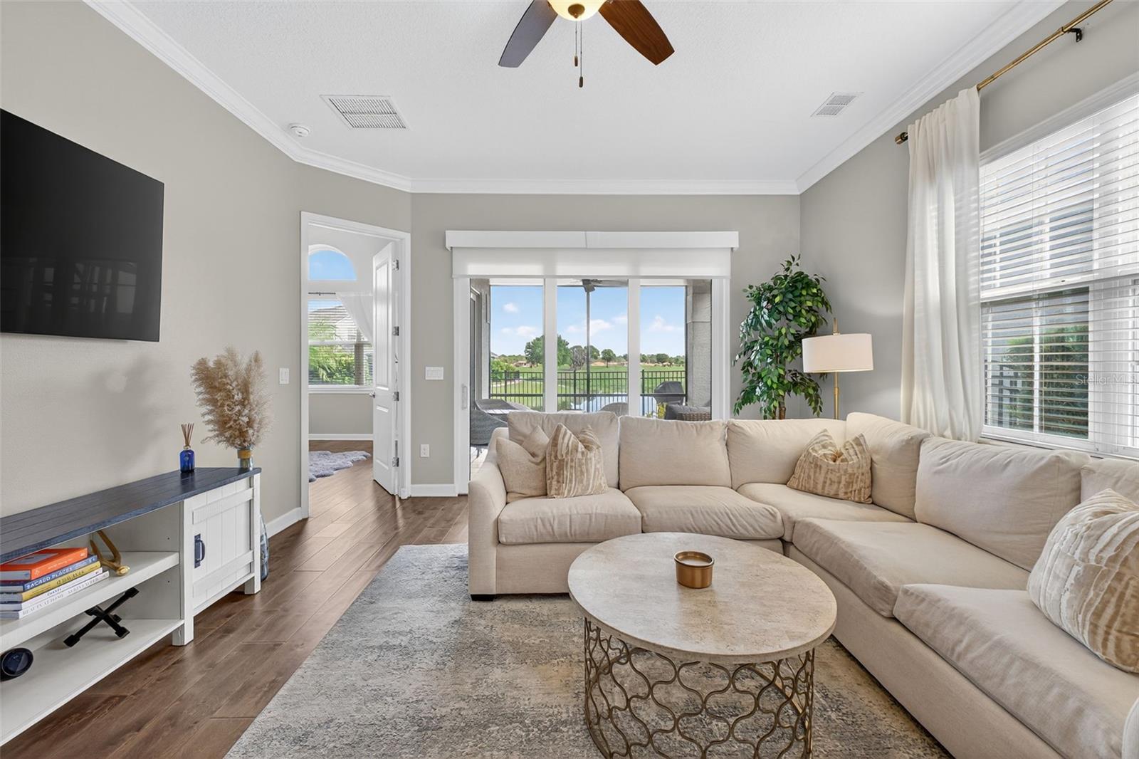 Image 16 of 72 For 2021 Sherbrook Avenue