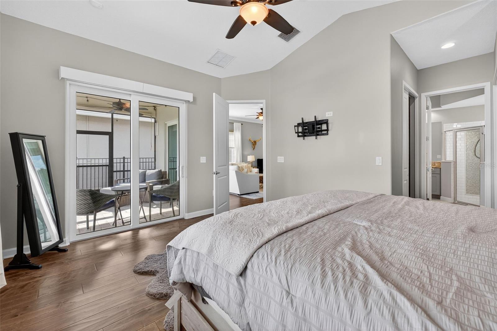 Image 34 of 72 For 2021 Sherbrook Avenue