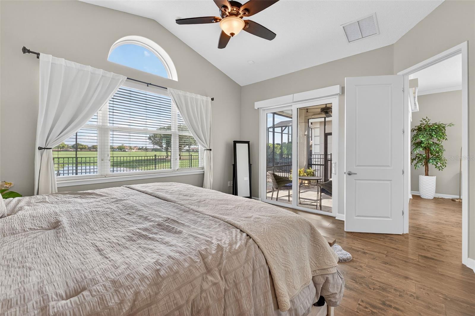 Image 35 of 72 For 2021 Sherbrook Avenue