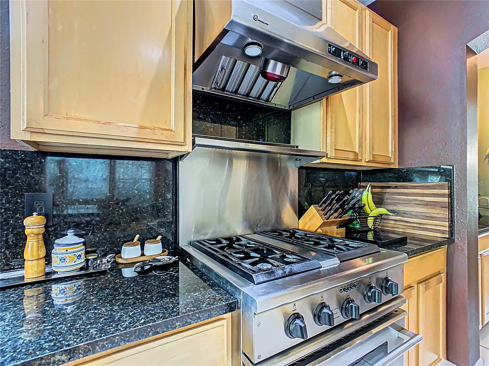 Image 42 of 94 For 1101 Banks Rose Court