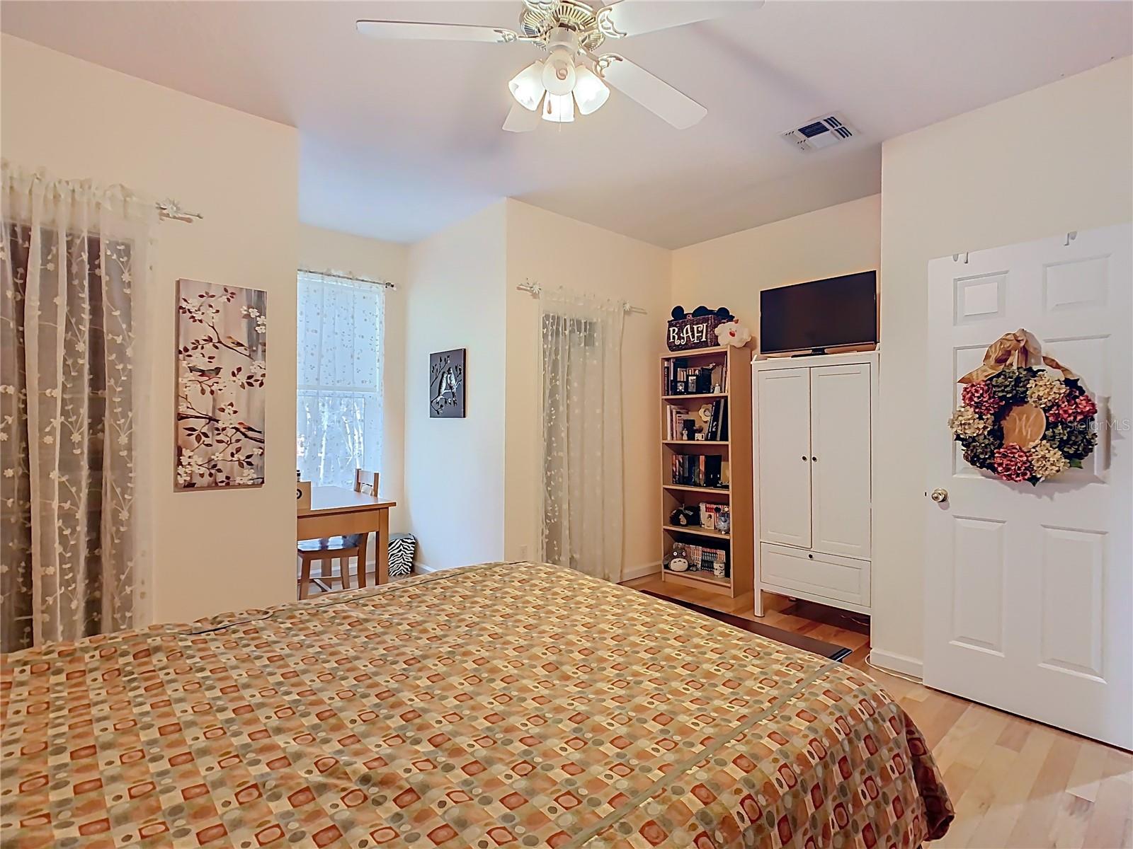 Image 54 of 94 For 1101 Banks Rose Court