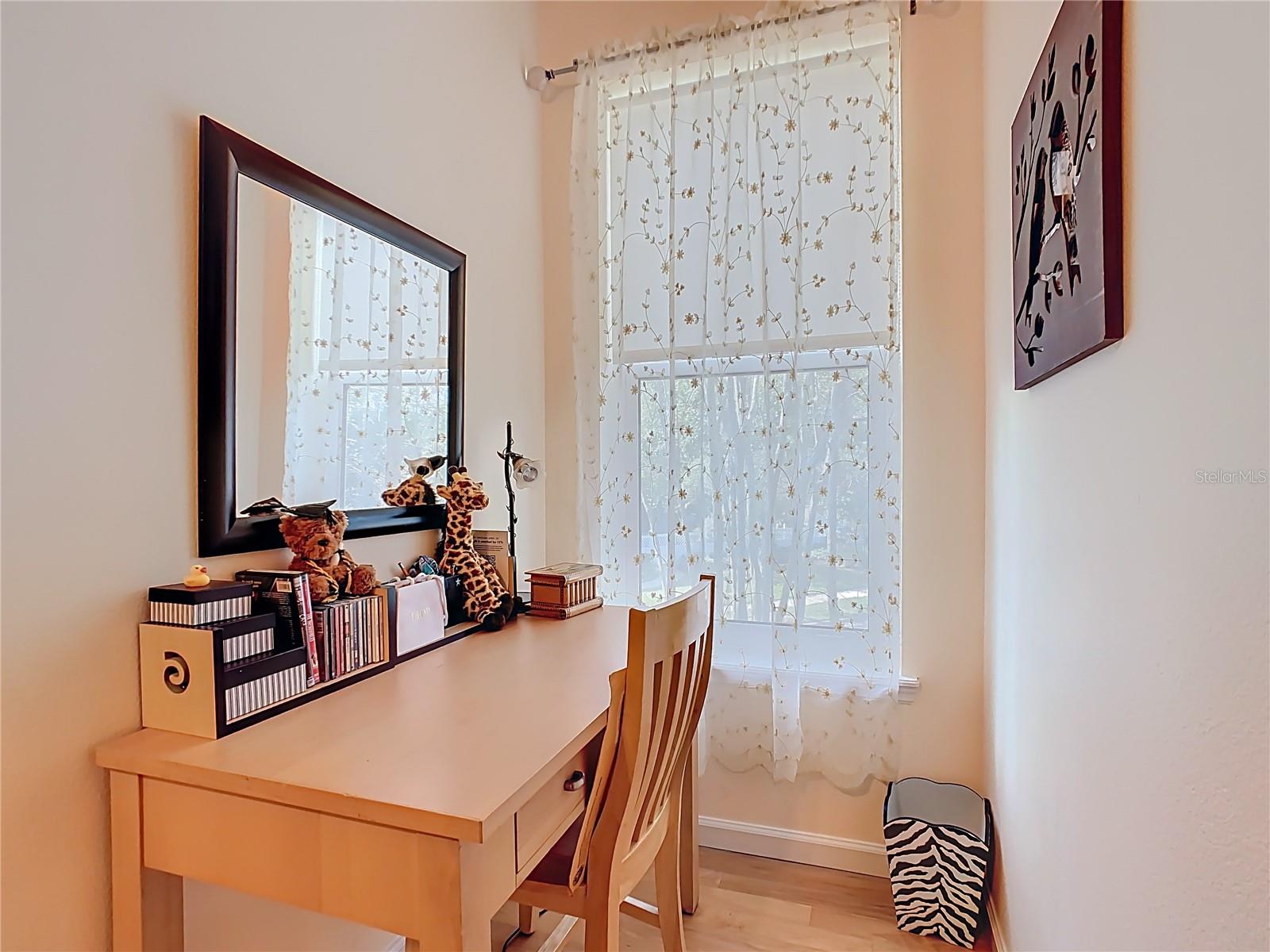 Image 55 of 94 For 1101 Banks Rose Court