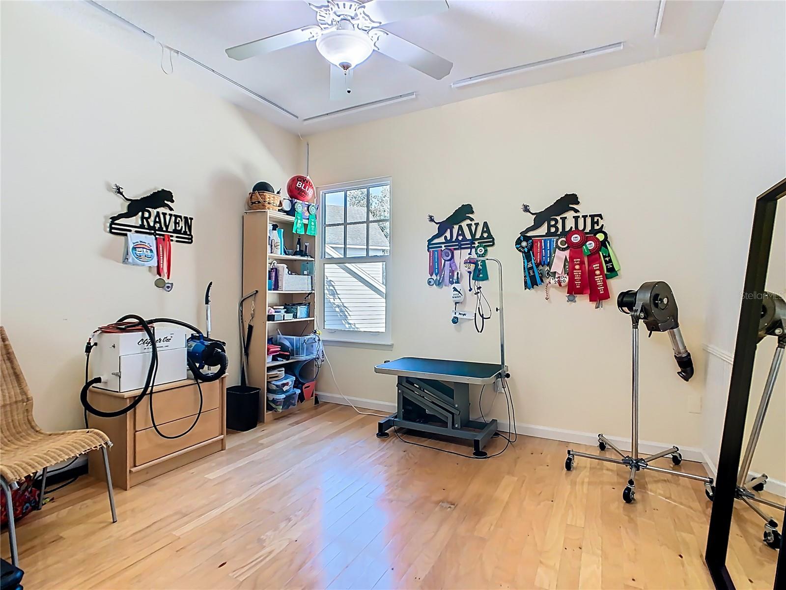 Image 61 of 94 For 1101 Banks Rose Court