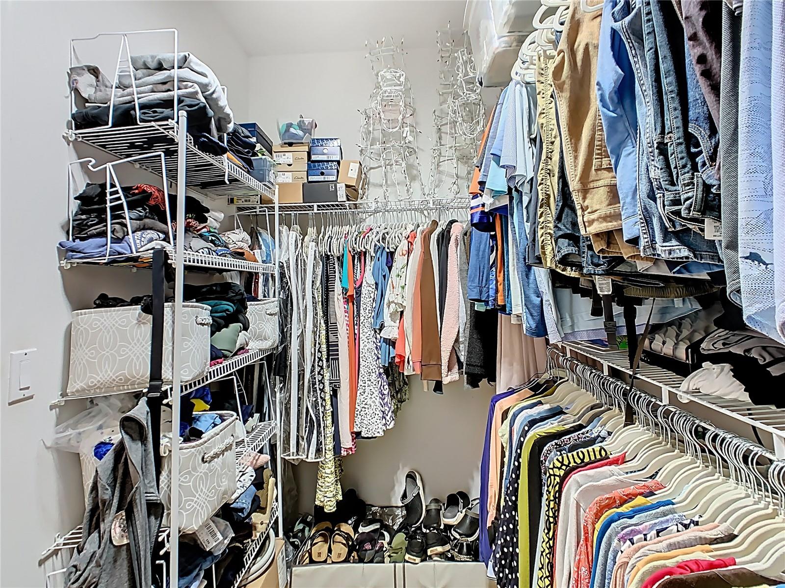 Image 73 of 94 For 1101 Banks Rose Court