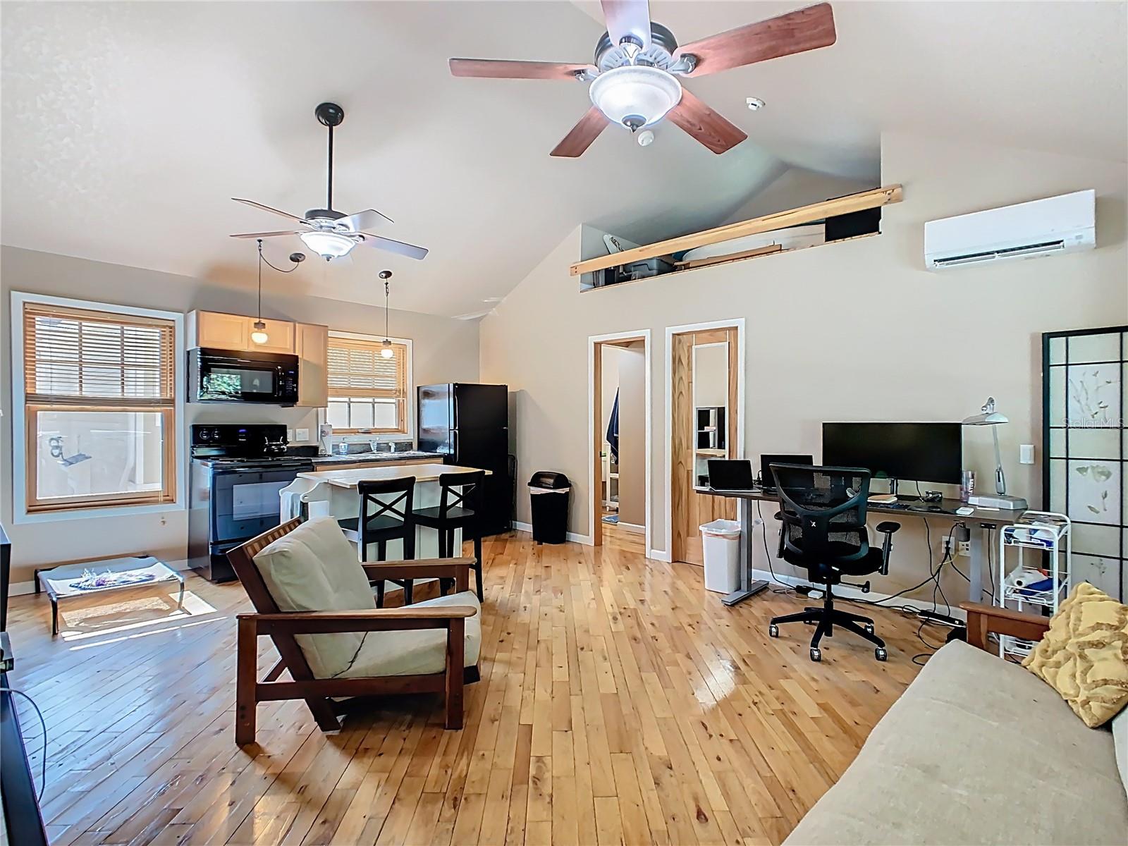 Image 84 of 94 For 1101 Banks Rose Court