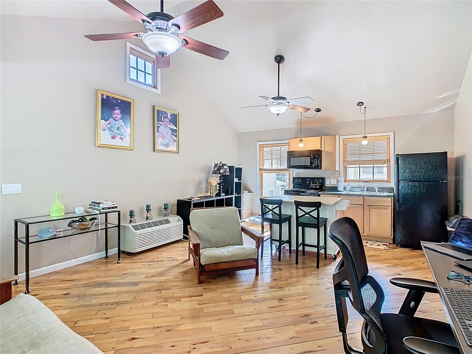 Image 85 of 94 For 1101 Banks Rose Court