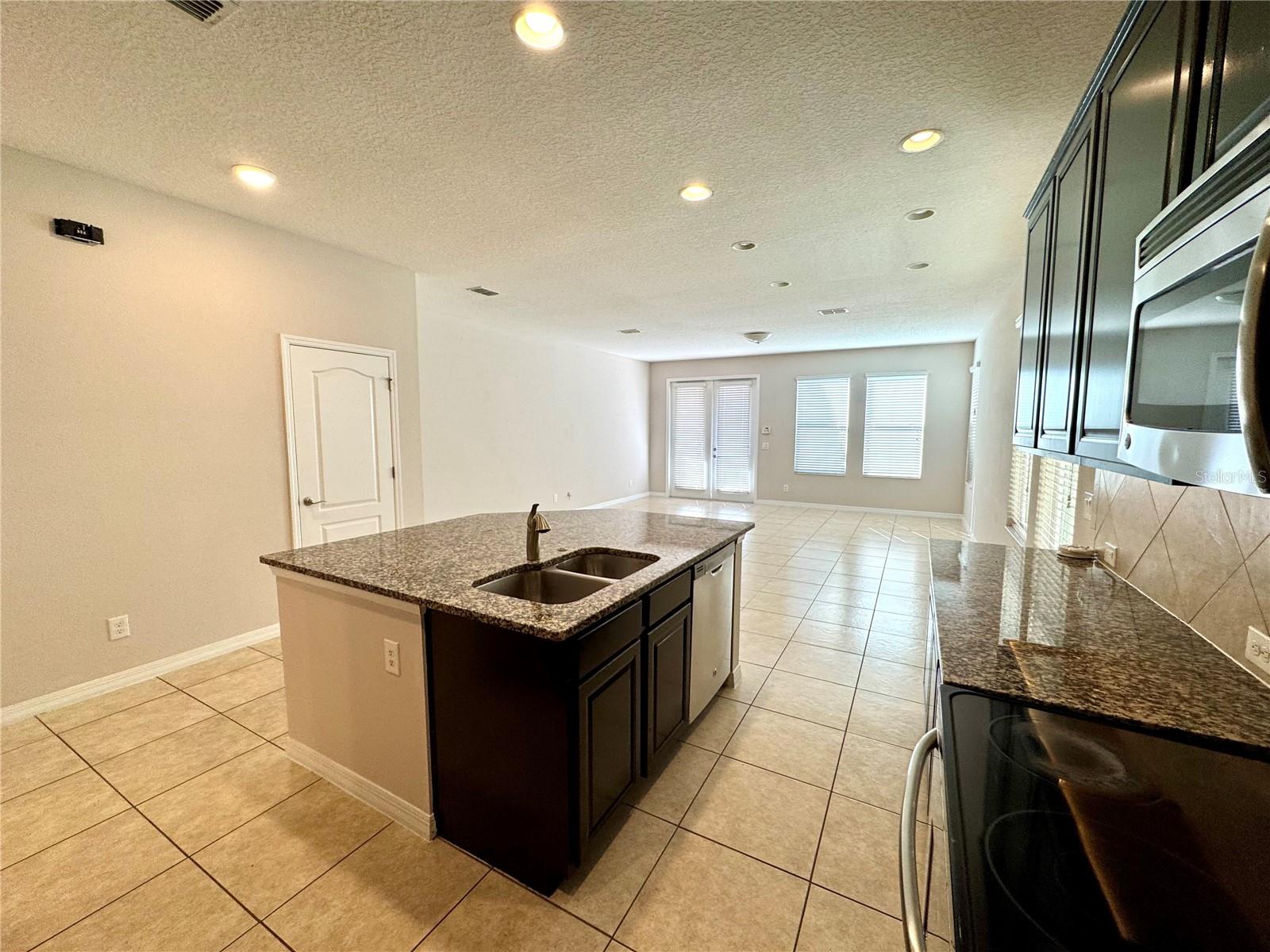 Image 11 of 35 For 7448 Leighside Drive