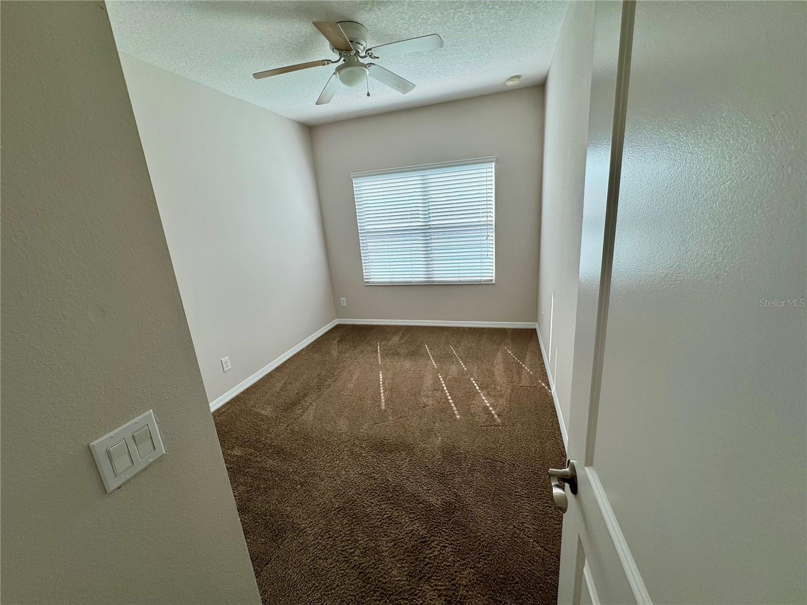 Image 26 of 35 For 7448 Leighside Drive