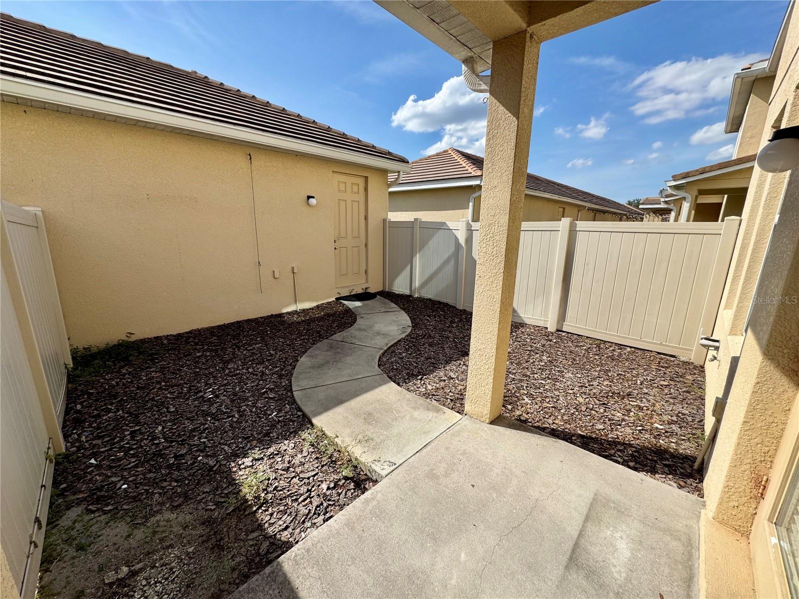 Image 31 of 35 For 7448 Leighside Drive