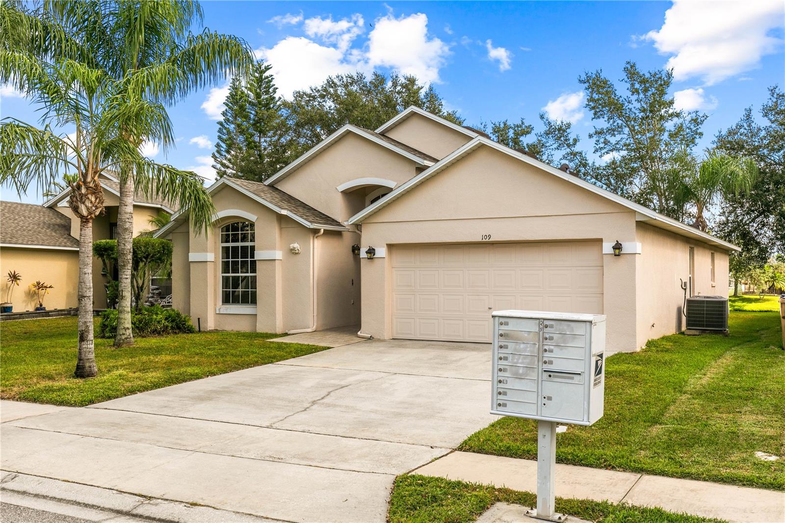 Image 10 of 29 For 109 Thornbury Drive